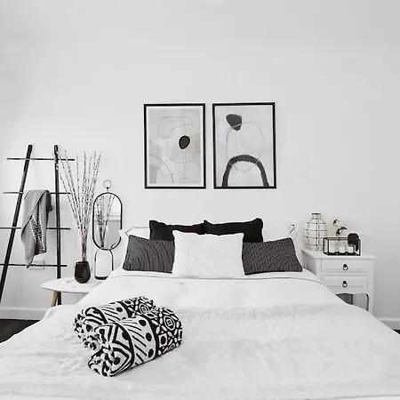 Ferienwohnung The Minimalist - Entire 1 Bed Flat Near Gunwharf Quays, Ground Floor Flat Private Entrance Portsmouth Exterior foto
